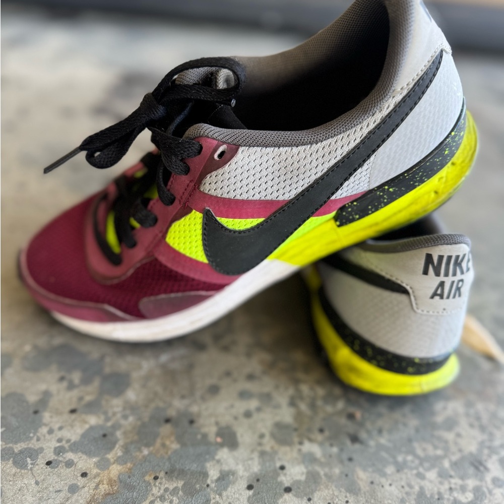 Nike women’s 7.5